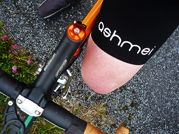 ashmei bibshorts