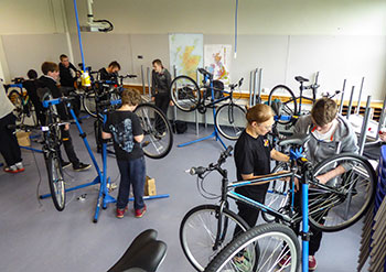 the bike station's build your own bike