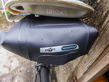 btr wedge saddle pack