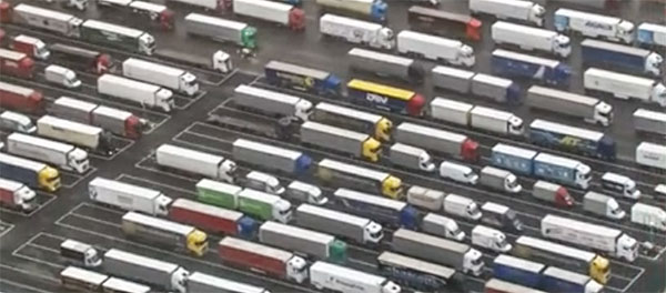 kent truck park, december 2020