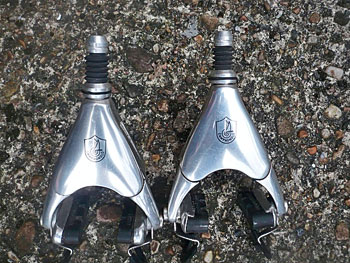 campagnolo record delta brakes