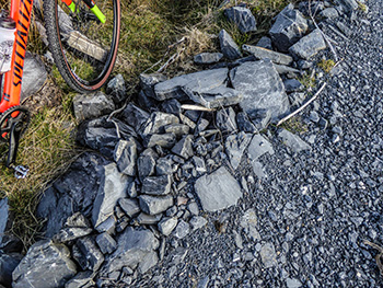 hutchinson 700x40c tundra gravel tyres