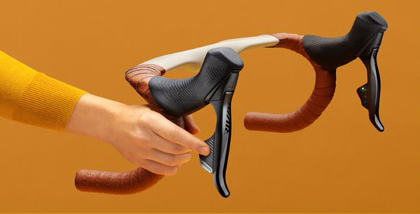 sram rival e-tap axs