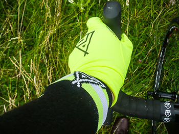 prendas super roubaix fluoro gloves