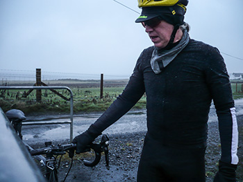 rapha pro team shadow kit