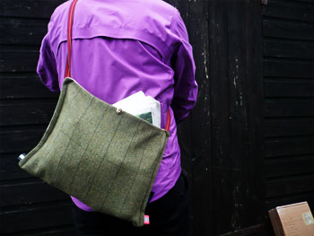 tweed musette