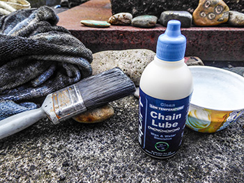 squirt lube low temperature