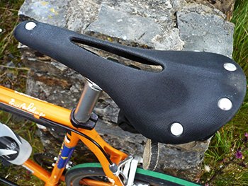 brooks cambium c15 carved saddle