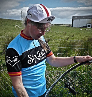 solo jersey and cap
