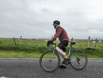 rapha explore lightweight jacket