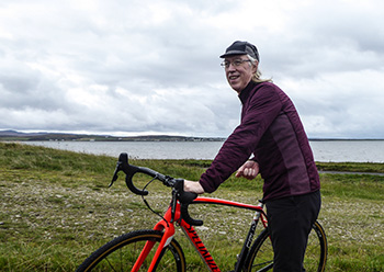 rapha city riding range insulated sweatshirt