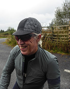 rapha pro team lightweight shadow jacket