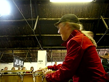 congas